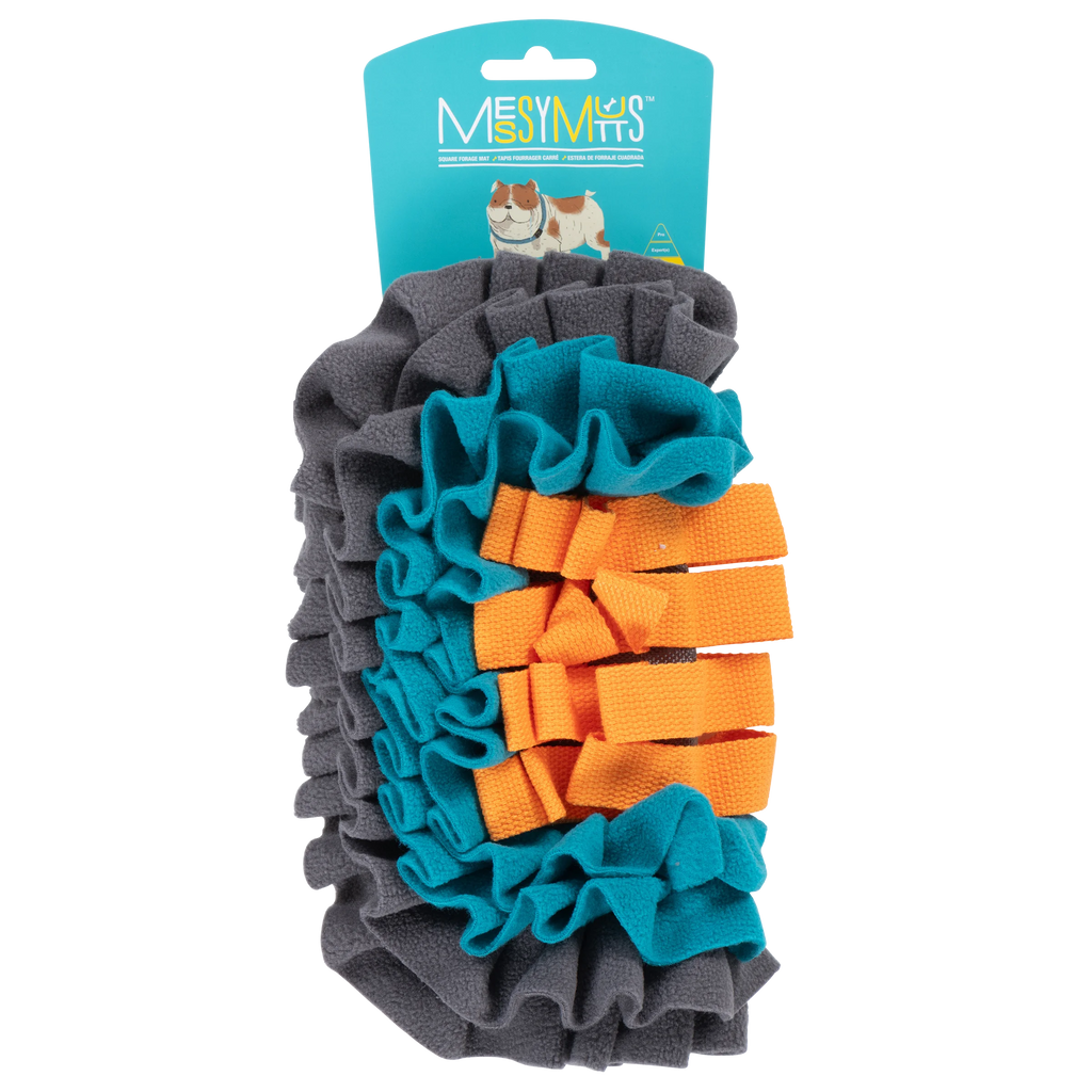 Square forage mat with Messy Mutts packaging