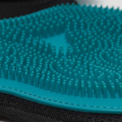 Easy to clean silicone mitt.  